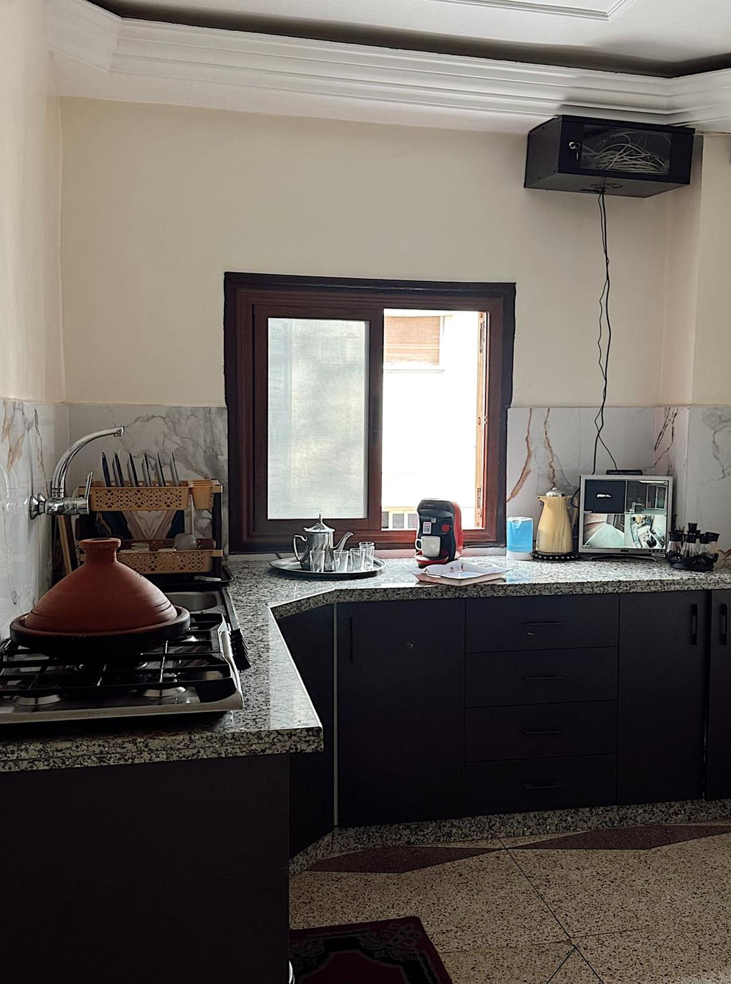Tamount Surf House Hostel *