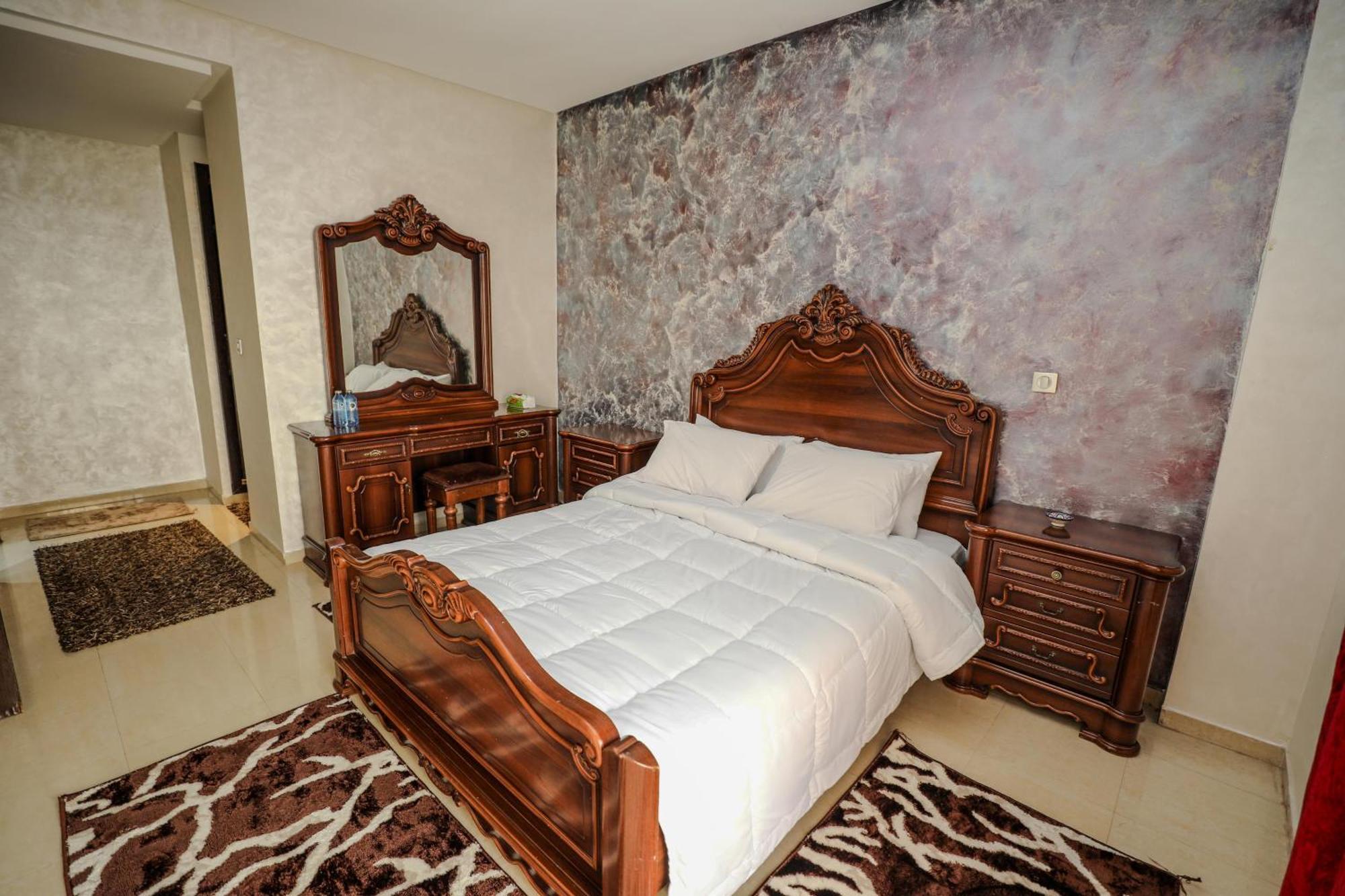 Deluxe - Islan Apartment