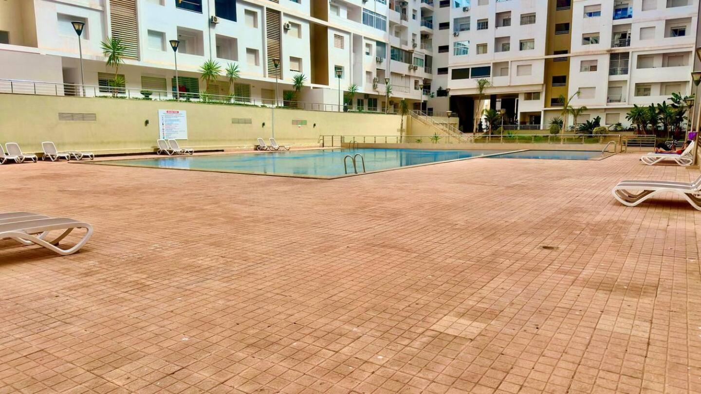 Your Ideal Pool Access Airport Service Self Check-in & Pristine Comfort Apartment Agadir