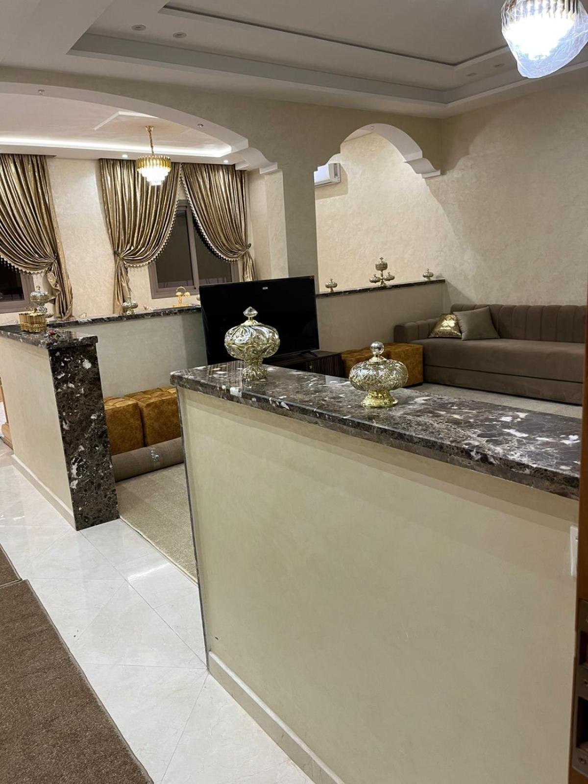 Iligh Guest house *