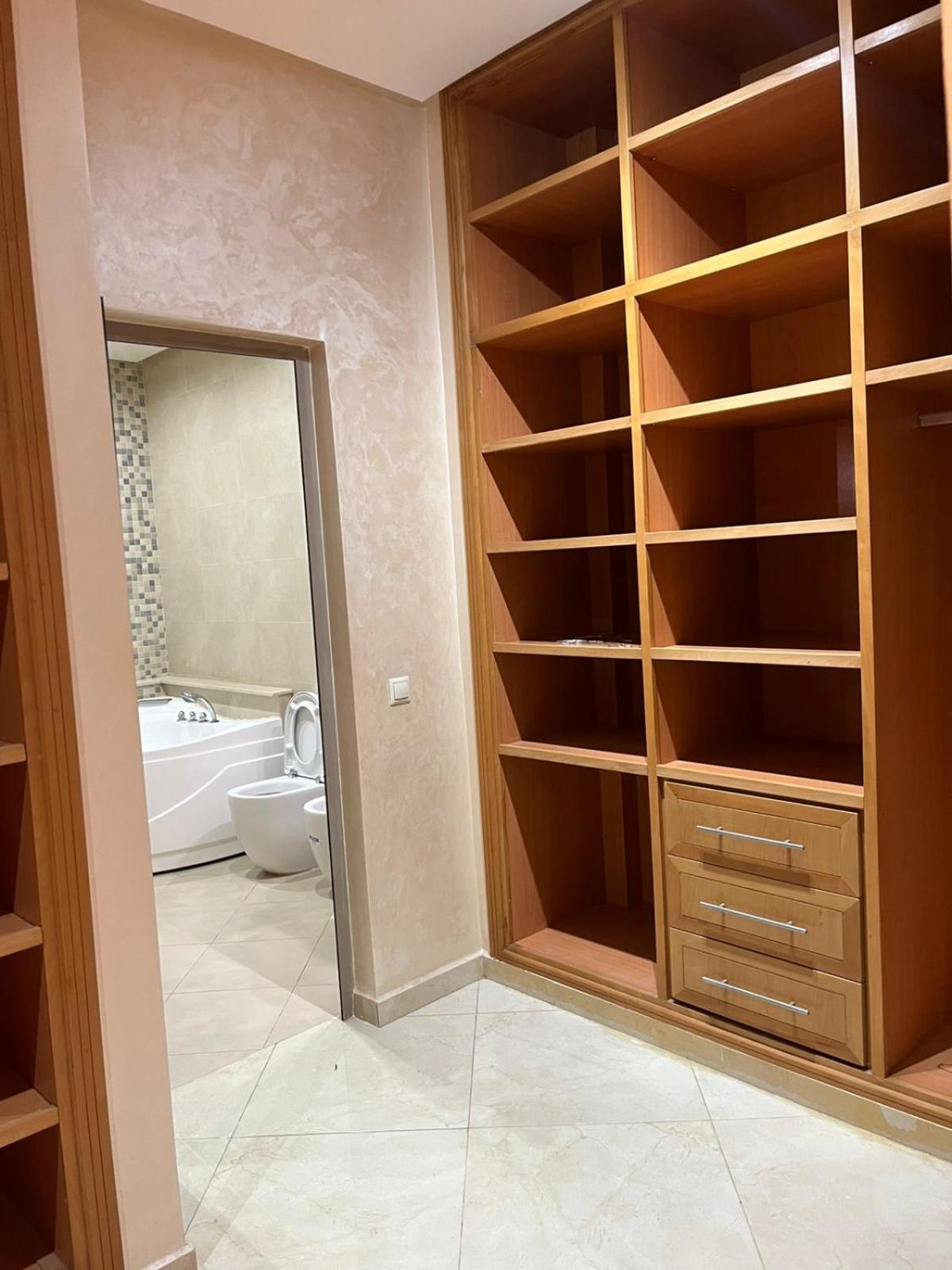 Iligh Guest house *