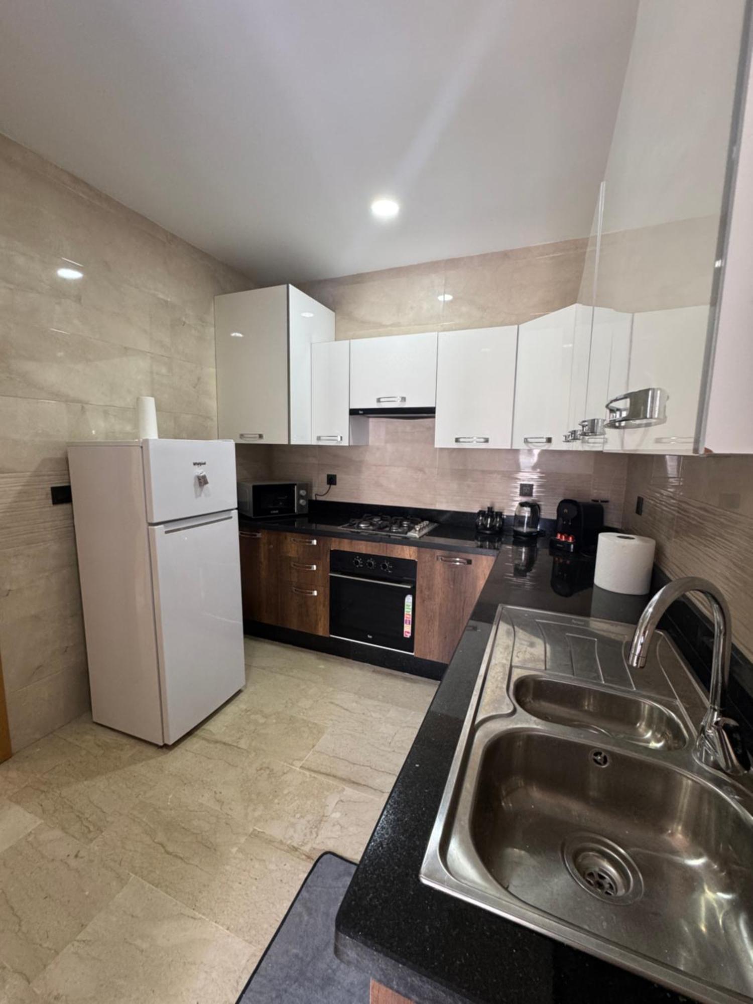 Apartment Avec Piscine En Centre *
