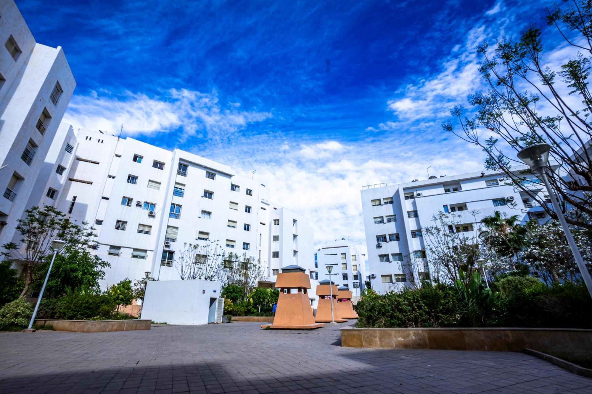 Spacieux Et Paisible Apartment
