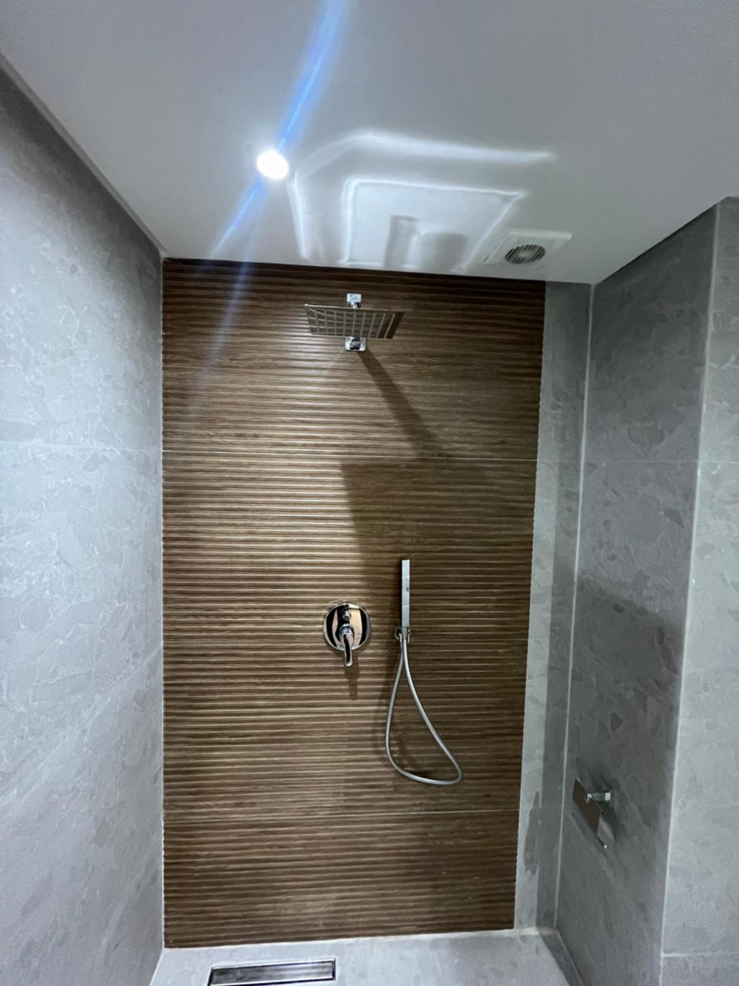 Apartment Islane Apartments With Swimming Pool & Wi-Fi *