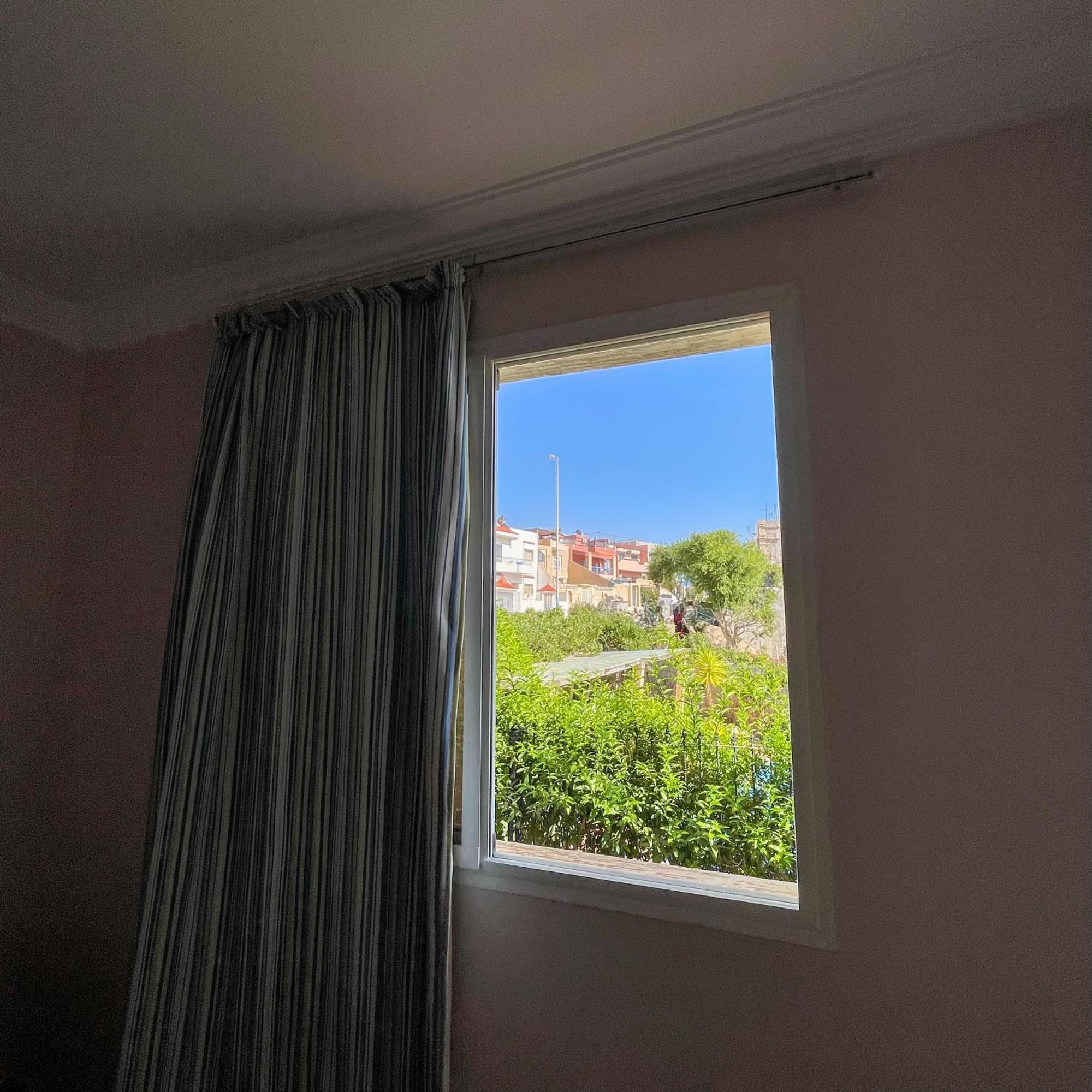 Surf And Hike With Moroccan Break Apartment *