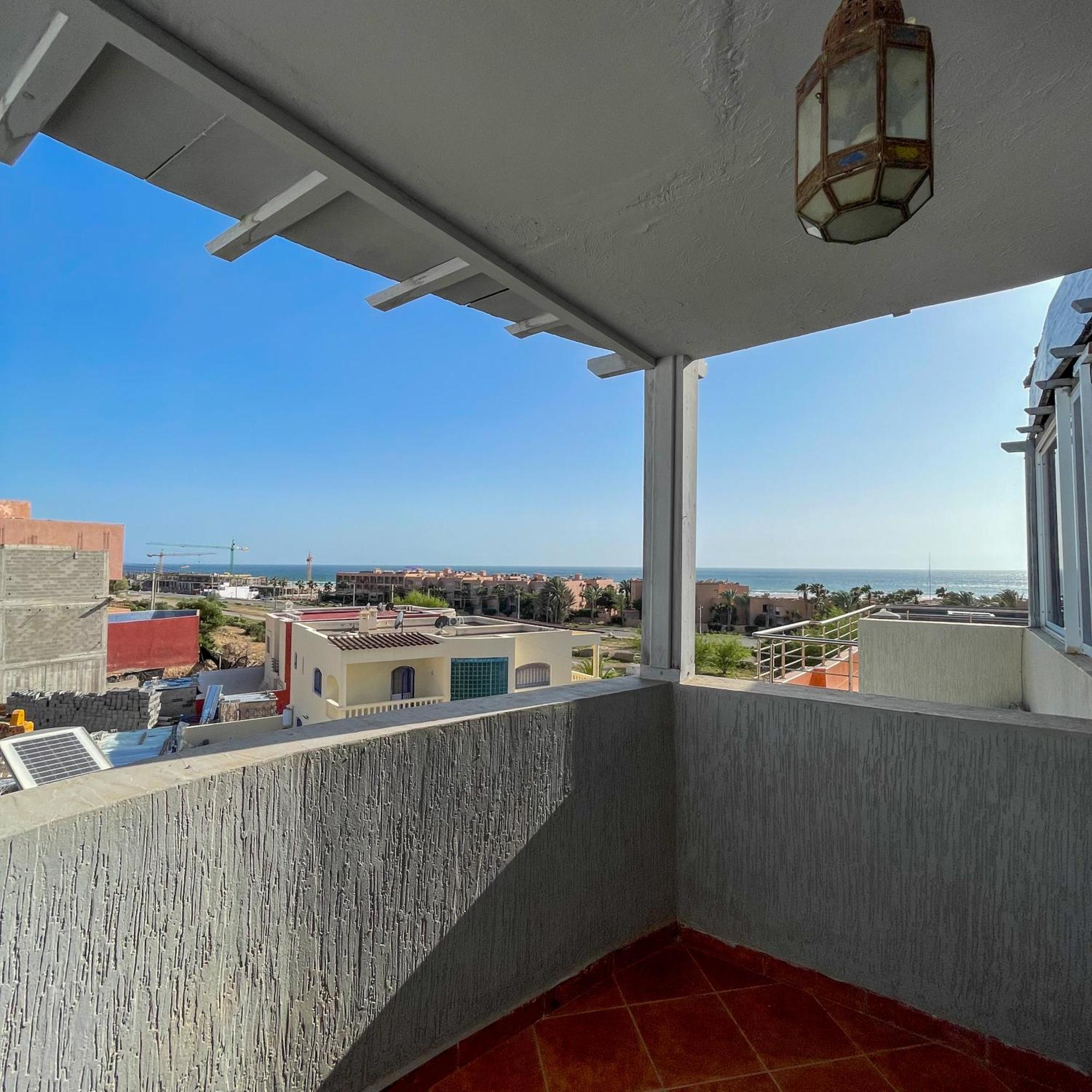 Apartment Surf And Hike With Moroccan Break