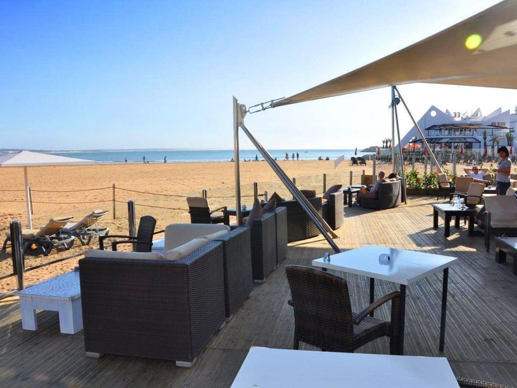 Luxury Flat In Marina