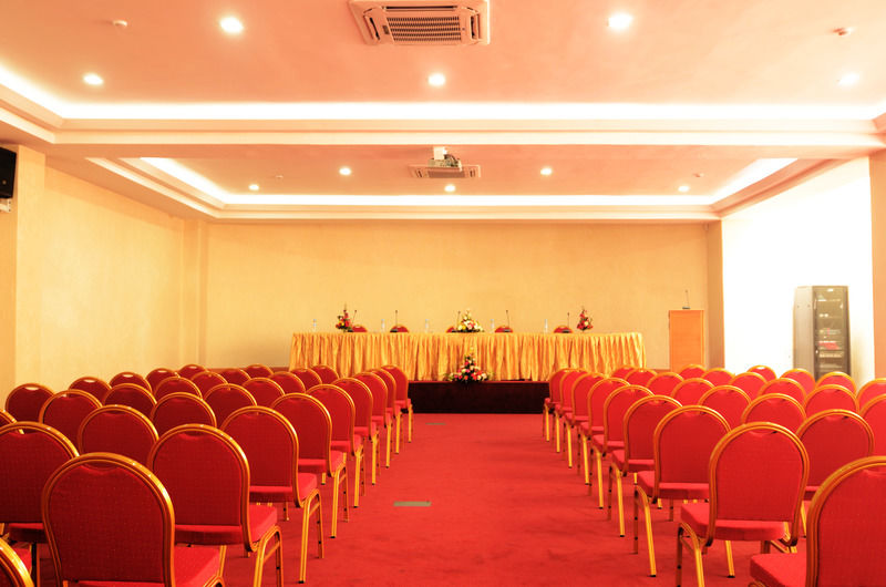 Atlantic Palm Aparthotel