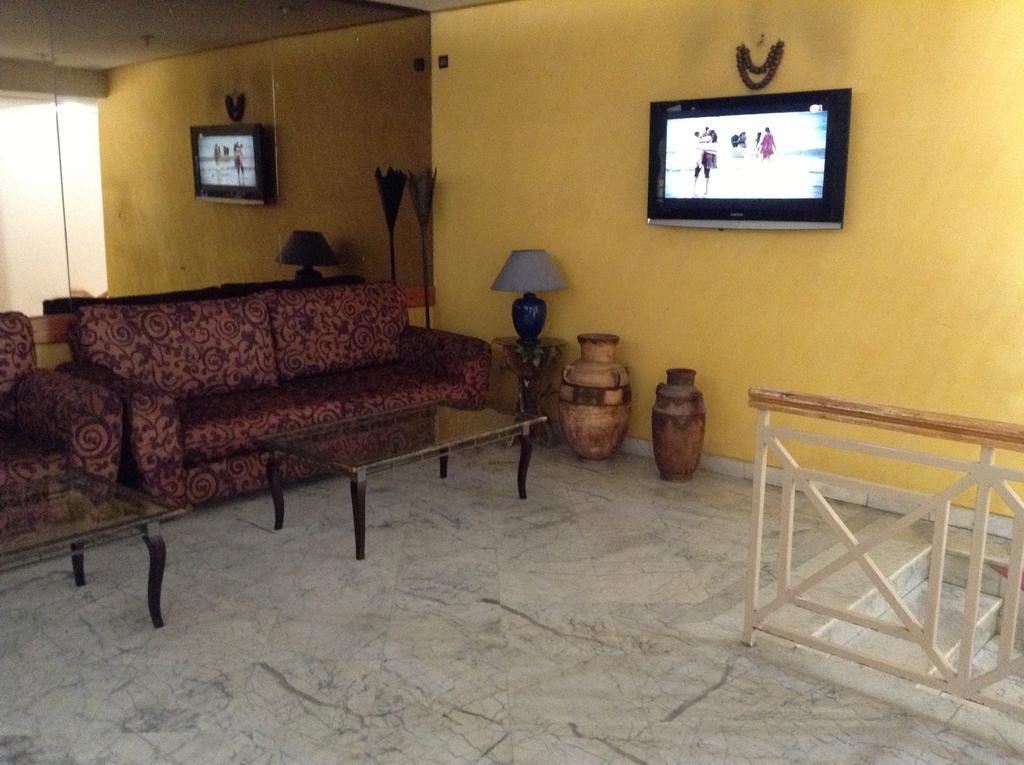 Aparthotel Louban 2*