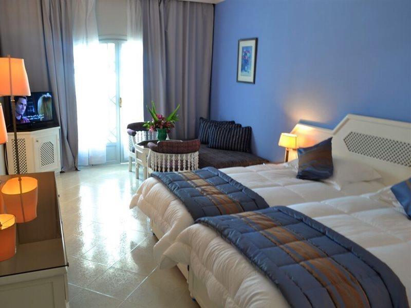 Hotel Tivoli 4*