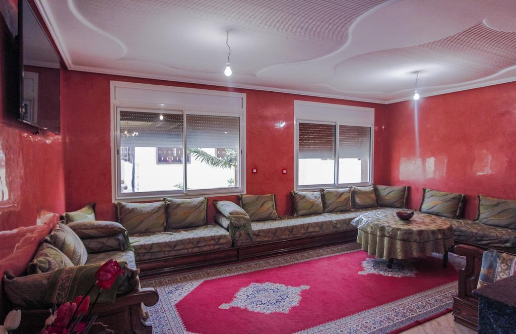 Umbrella Holidays L 2 Bd L Agadir