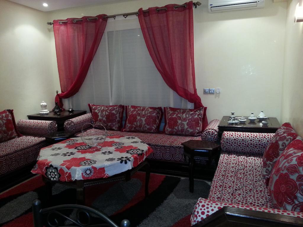 Islane Apartment