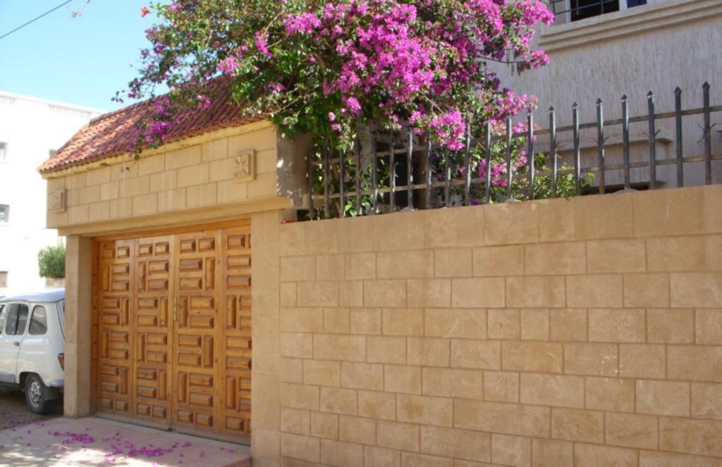 La Porte Des \u00c9toiles