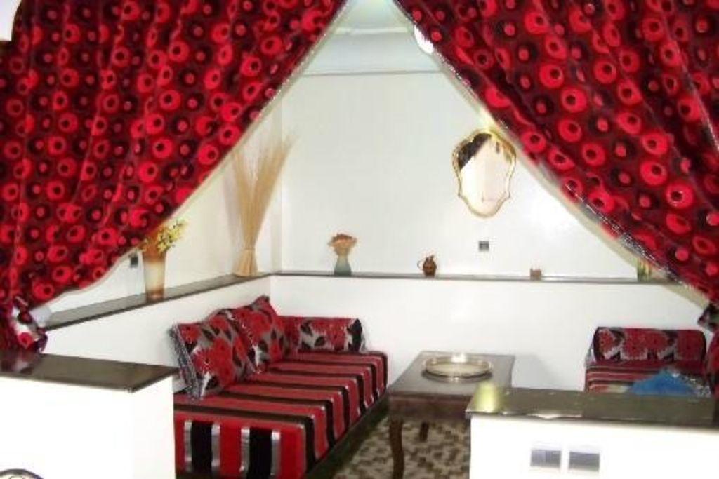 Quartier Charaf Villa *