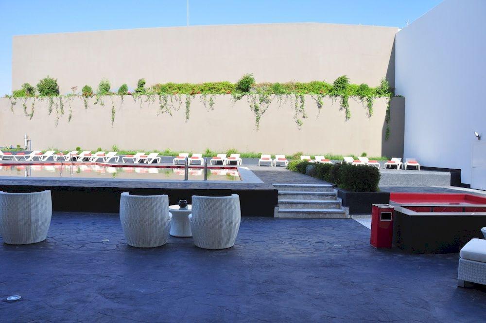 La Hotel