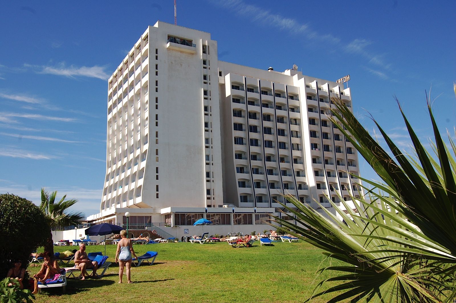 Hotel Anezi Tower 4*