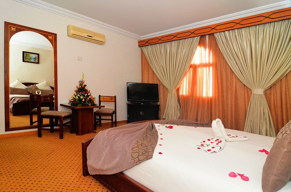Omega Hotel 4*