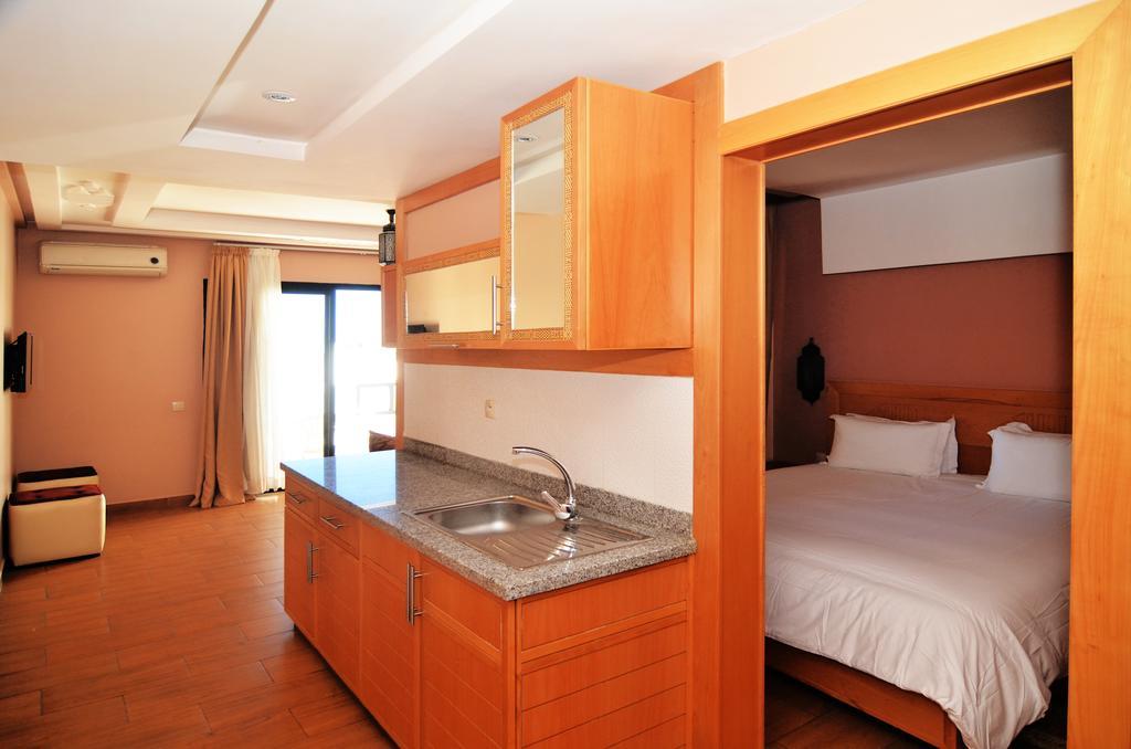 Atlantic Palm Aparthotel 4*