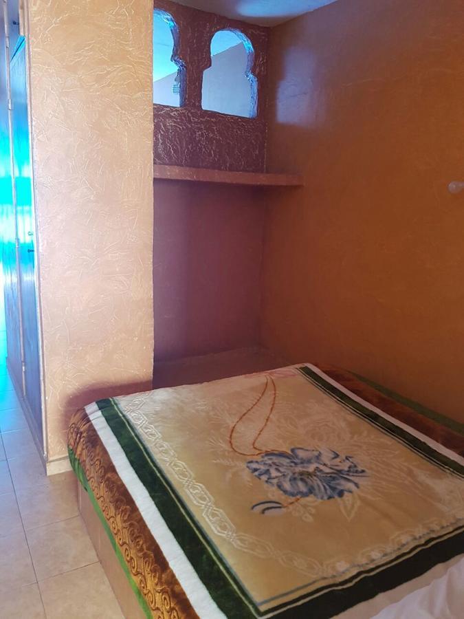 Tafat Aparthotel 2*