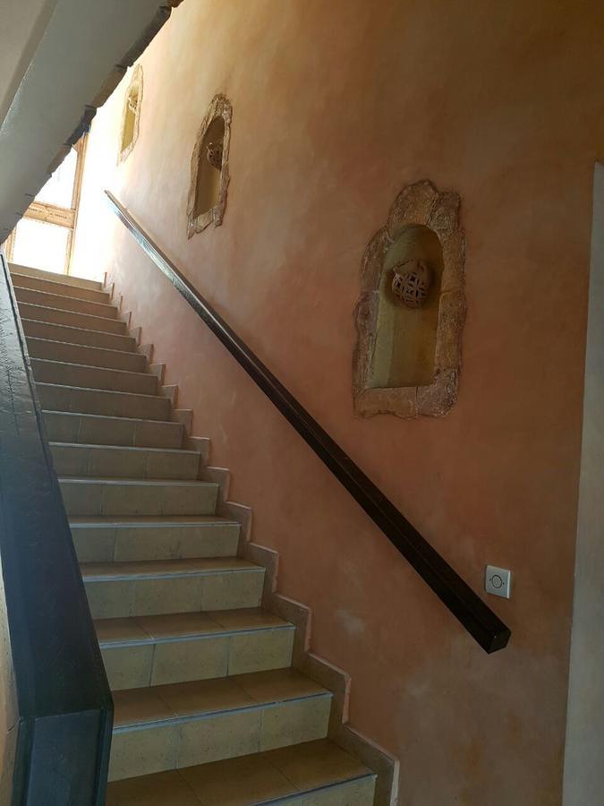 Tafat Aparthotel 2*