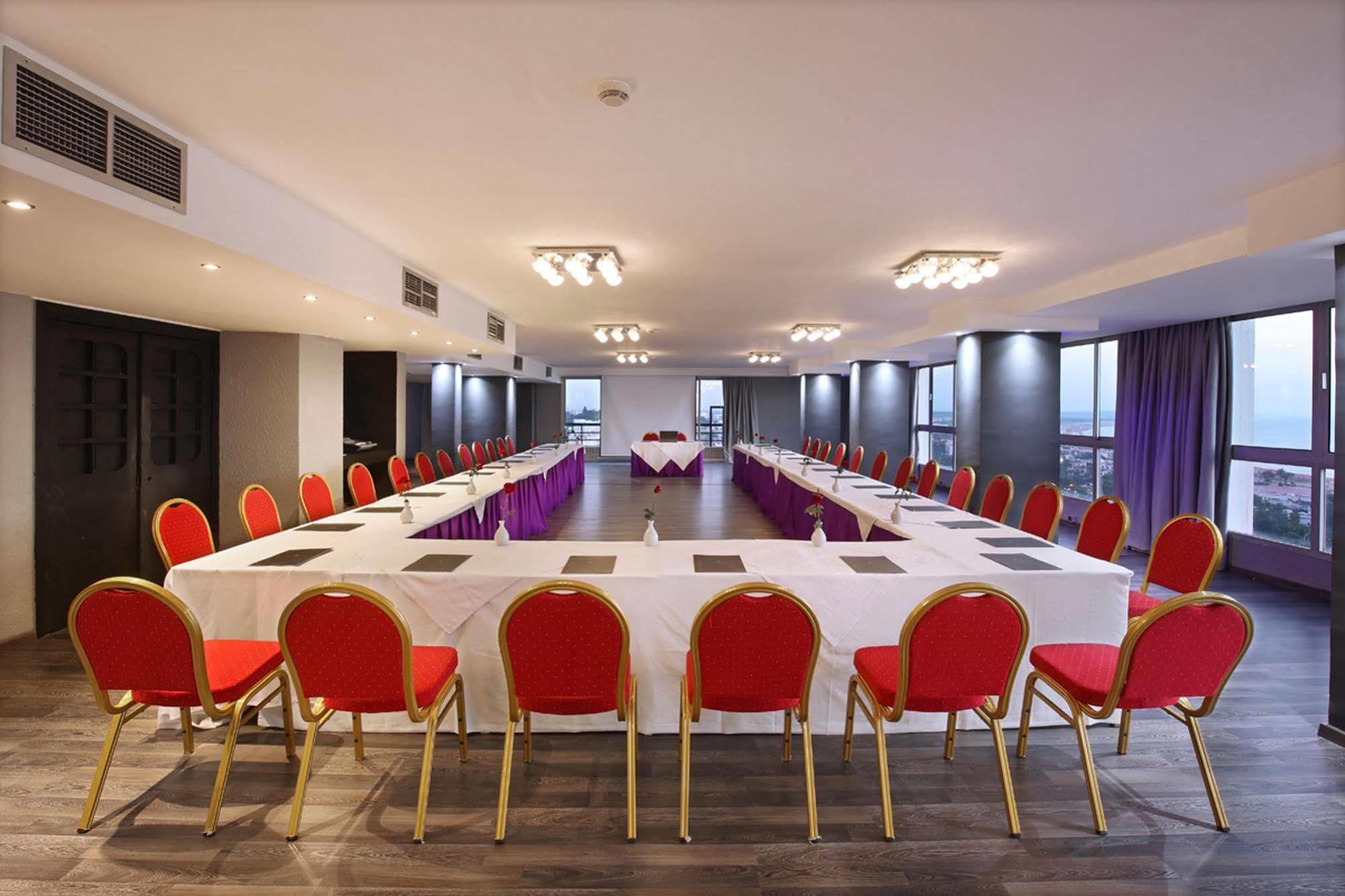 Anezi Tower Hotel 4*