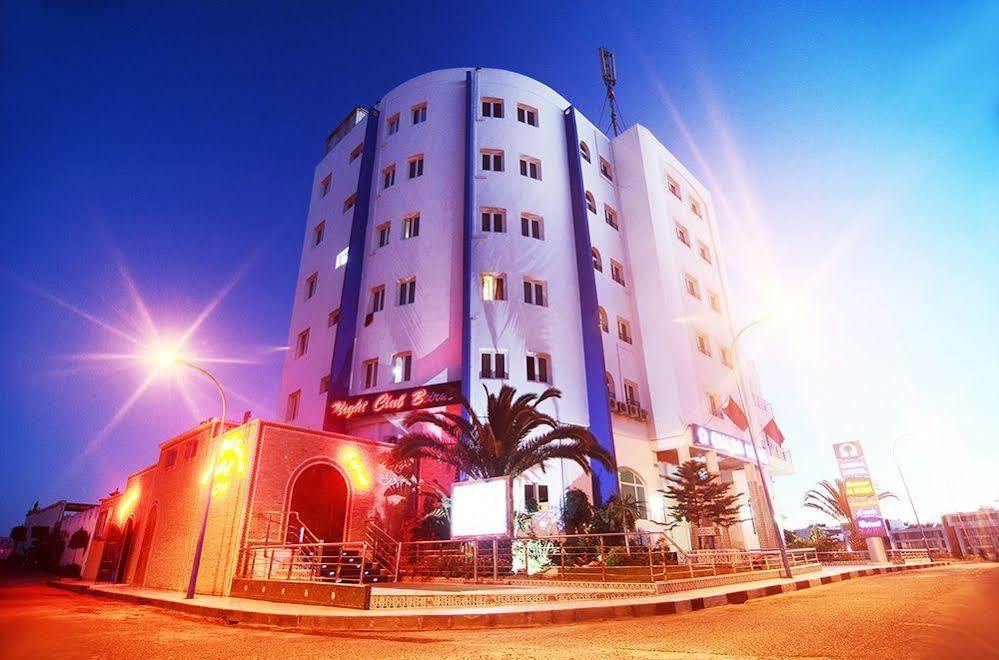 Omega Hotel 4*