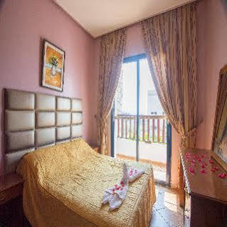Rihab Hotel 3*