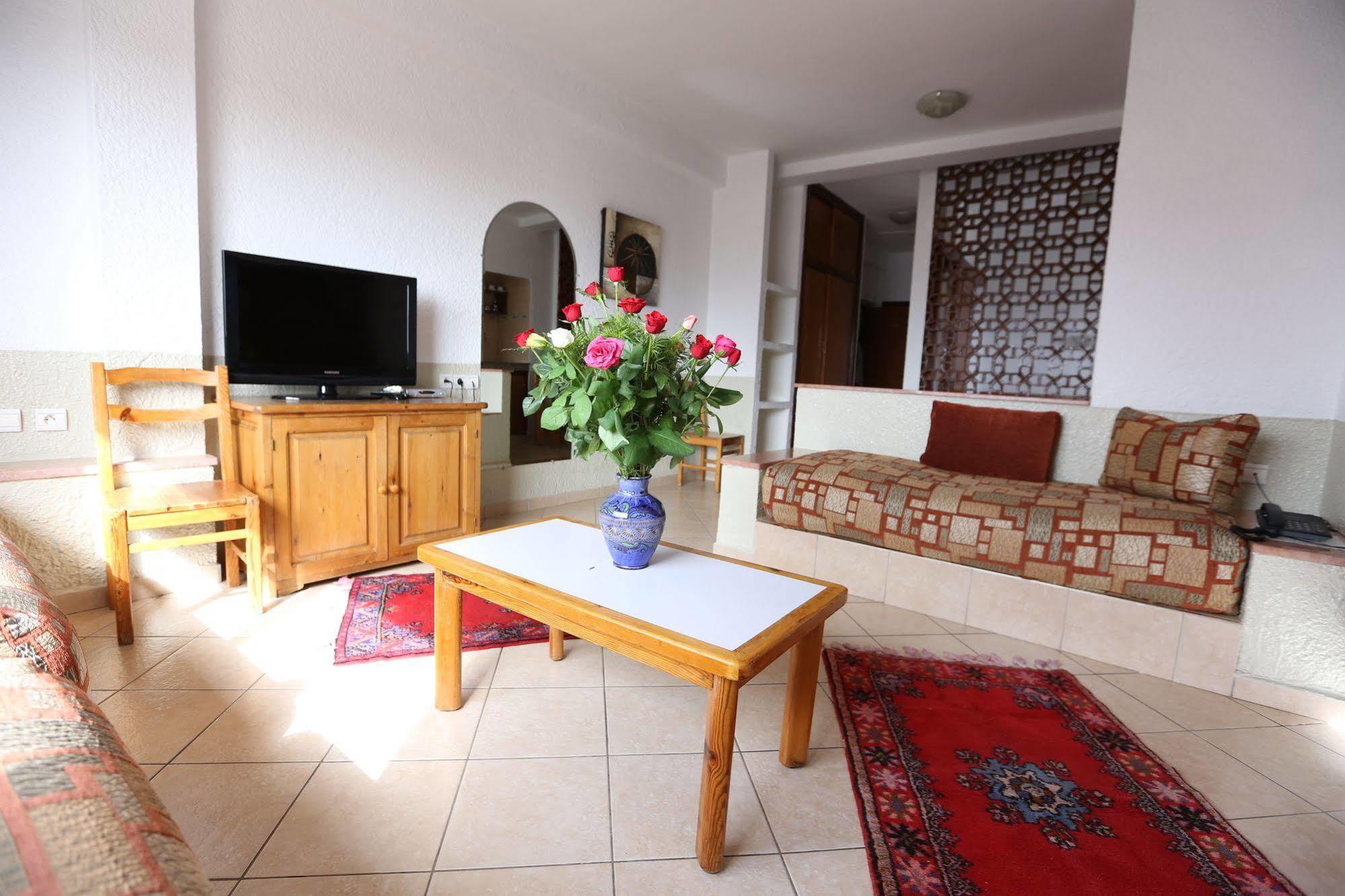 Studiotel Afoud 3*