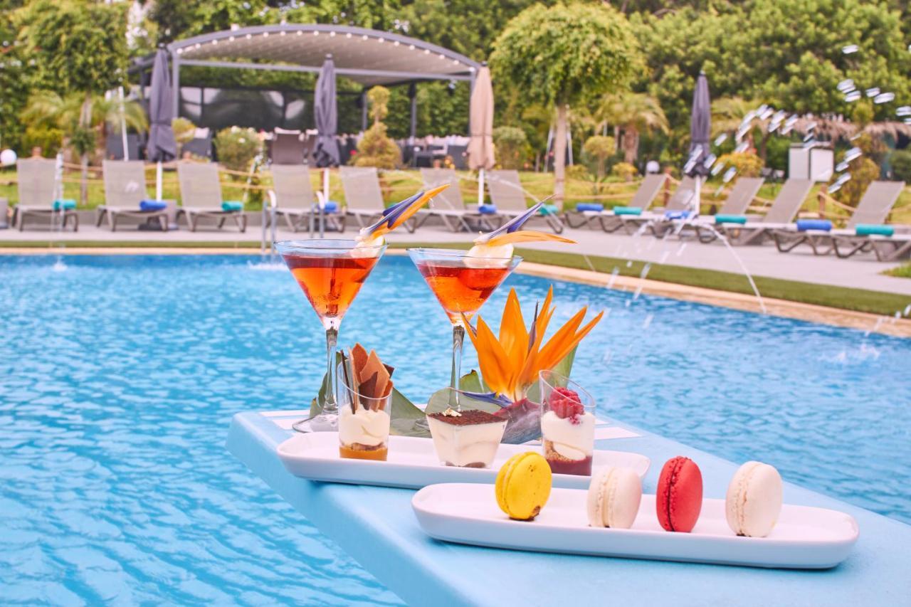 Mabrouk Hotel And Suites- Adult Only Hotel
