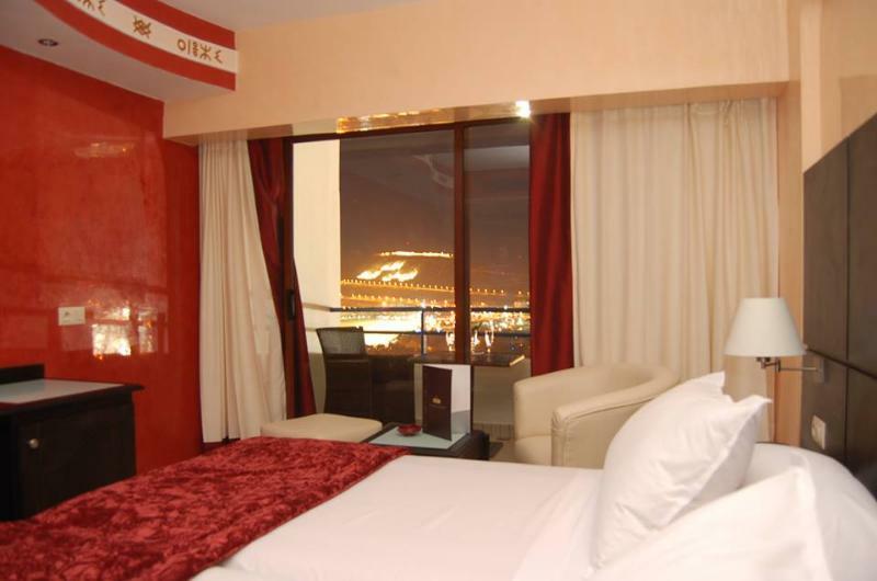 Anezi Tower Hotel 4*