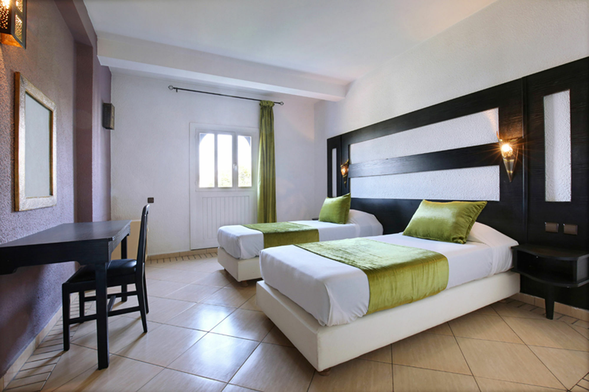 Hotel Anezi Tower 4*
