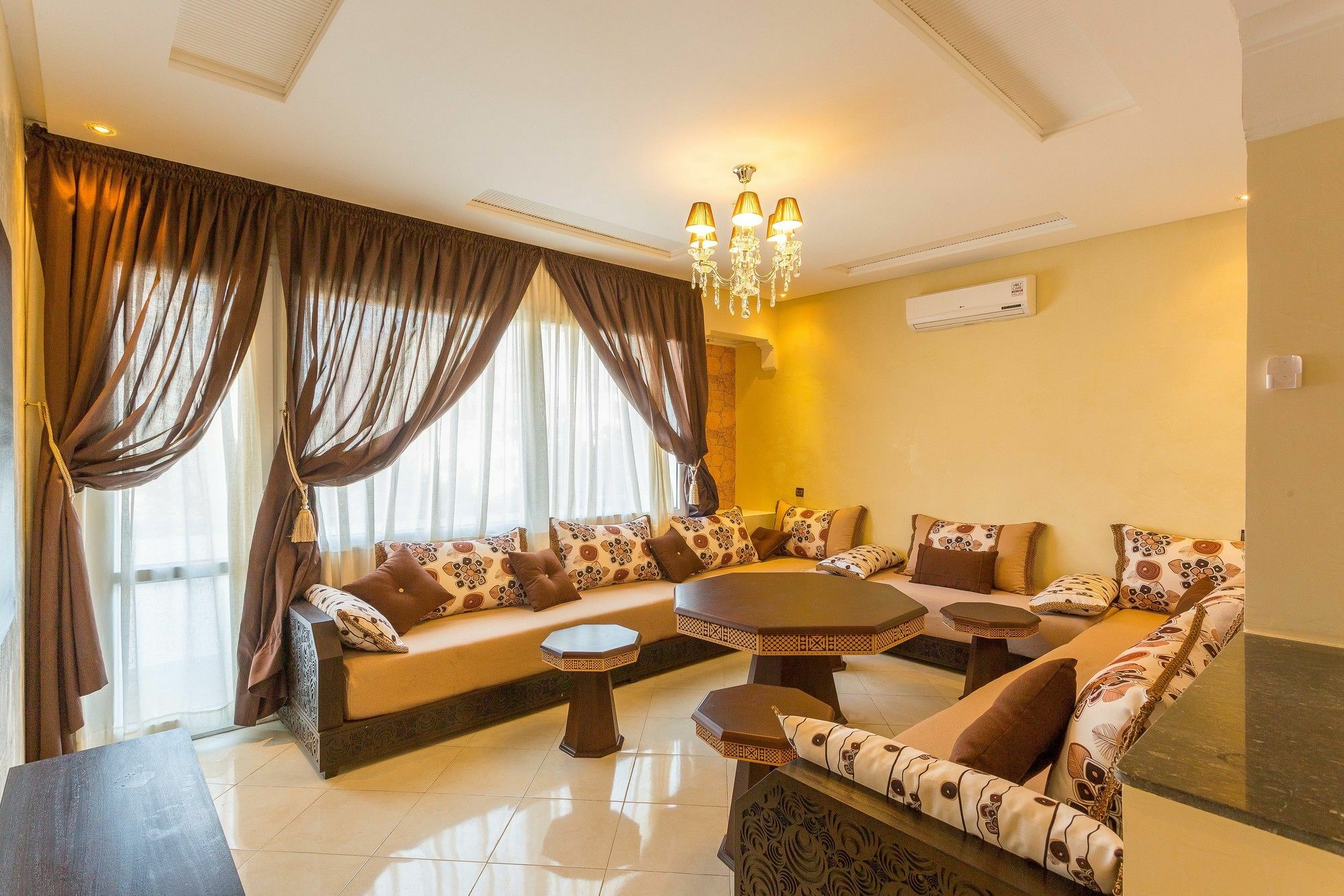 Appart hôtel Amwaj Agadir