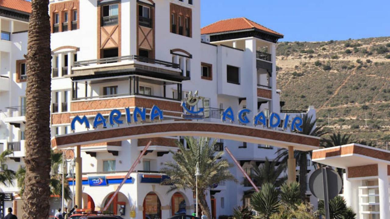Luxury Flat Marina