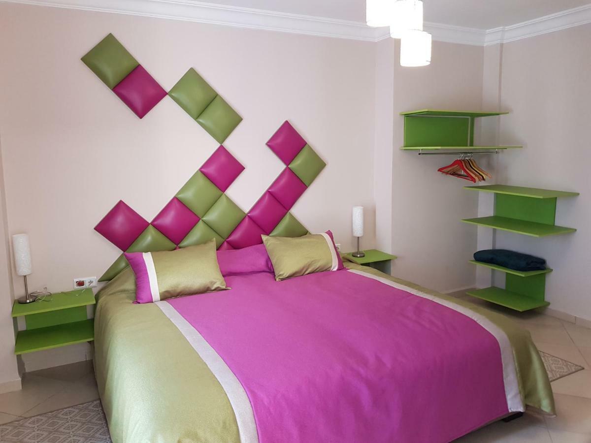 Darfani Guest house *