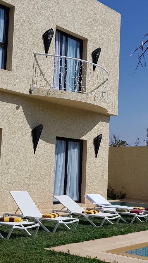 Darfani Guest house *