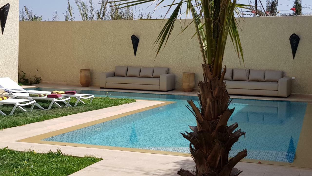 Darfani Guest house *