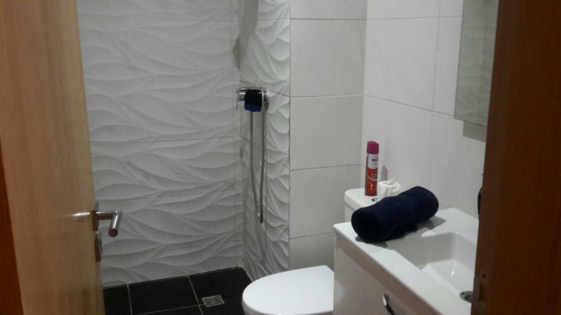 Apartment Awrir