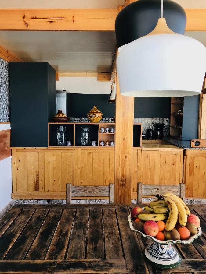 Blue Waves Surf House Guest house 3*