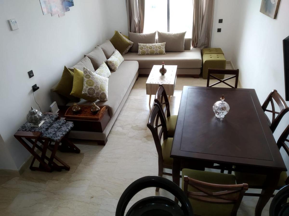 Tres Standing Piscine, + Netflix Apartment Agadir