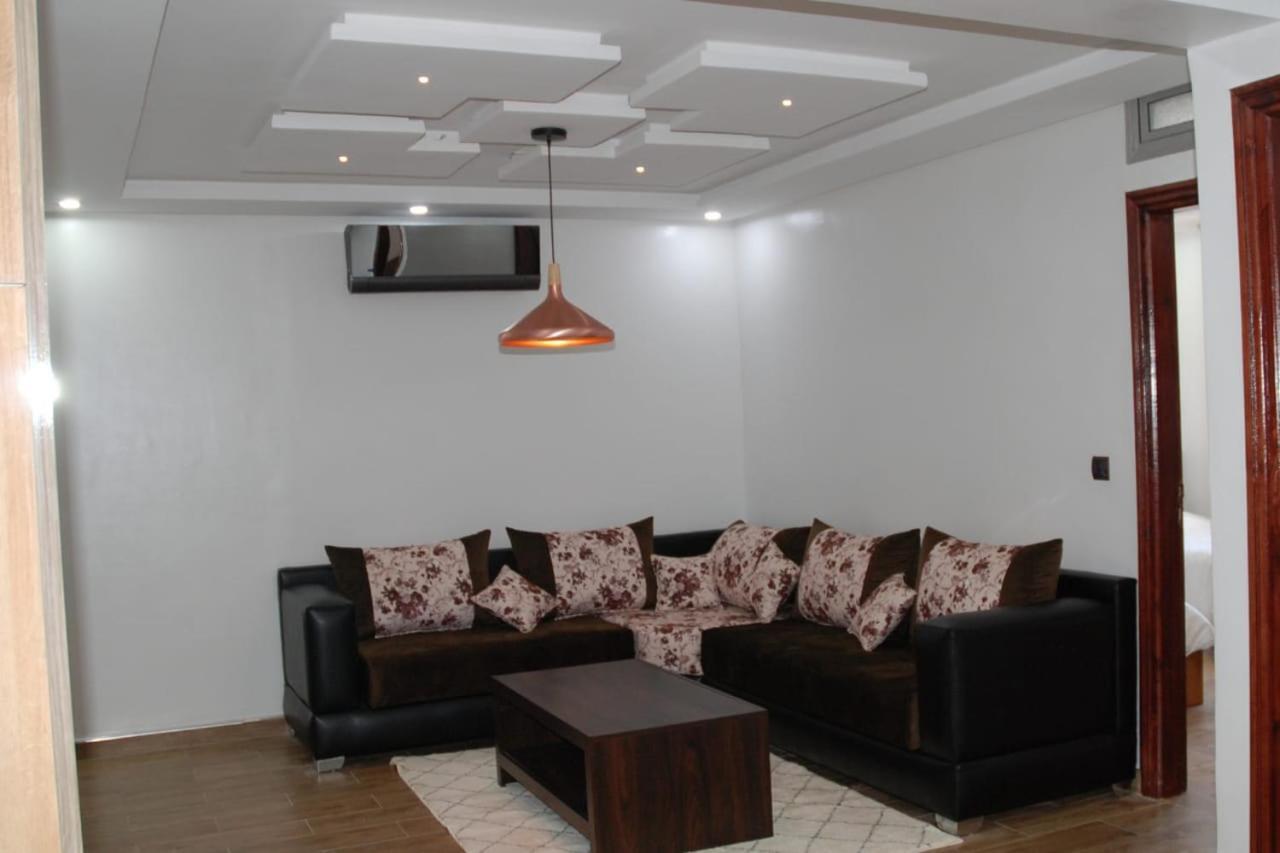 Elmoapart Apartment