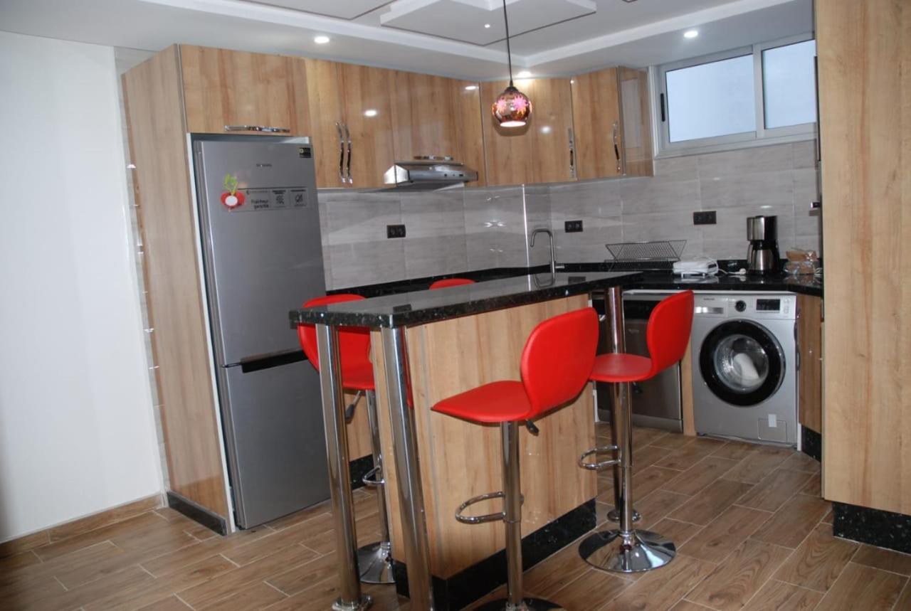Elmoapart Apartment *