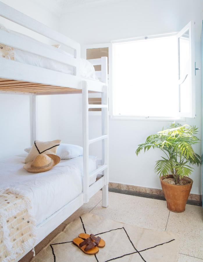 Blue Waves Surf House 3*