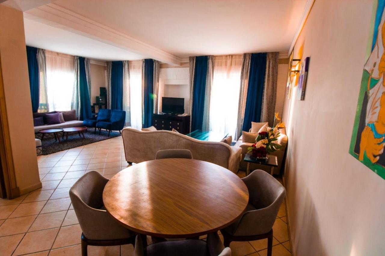 Casa Mia Family Hotel 4*