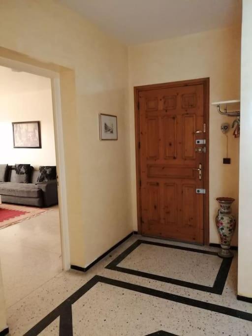 Helle Mit Tiefgarage Apartment