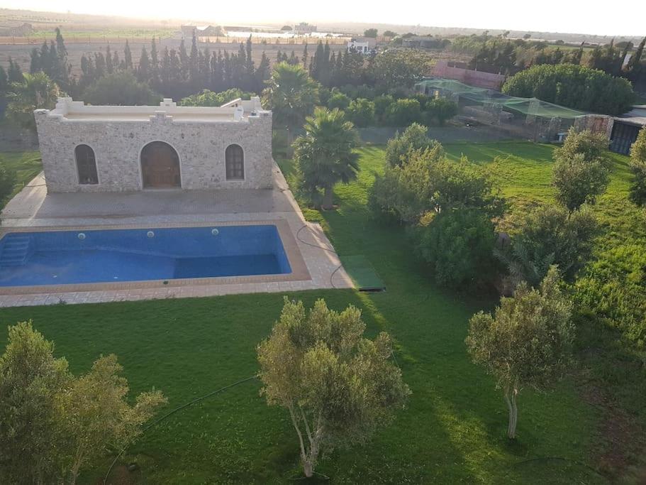 Ferme Avec Piscine Privee Holiday home *