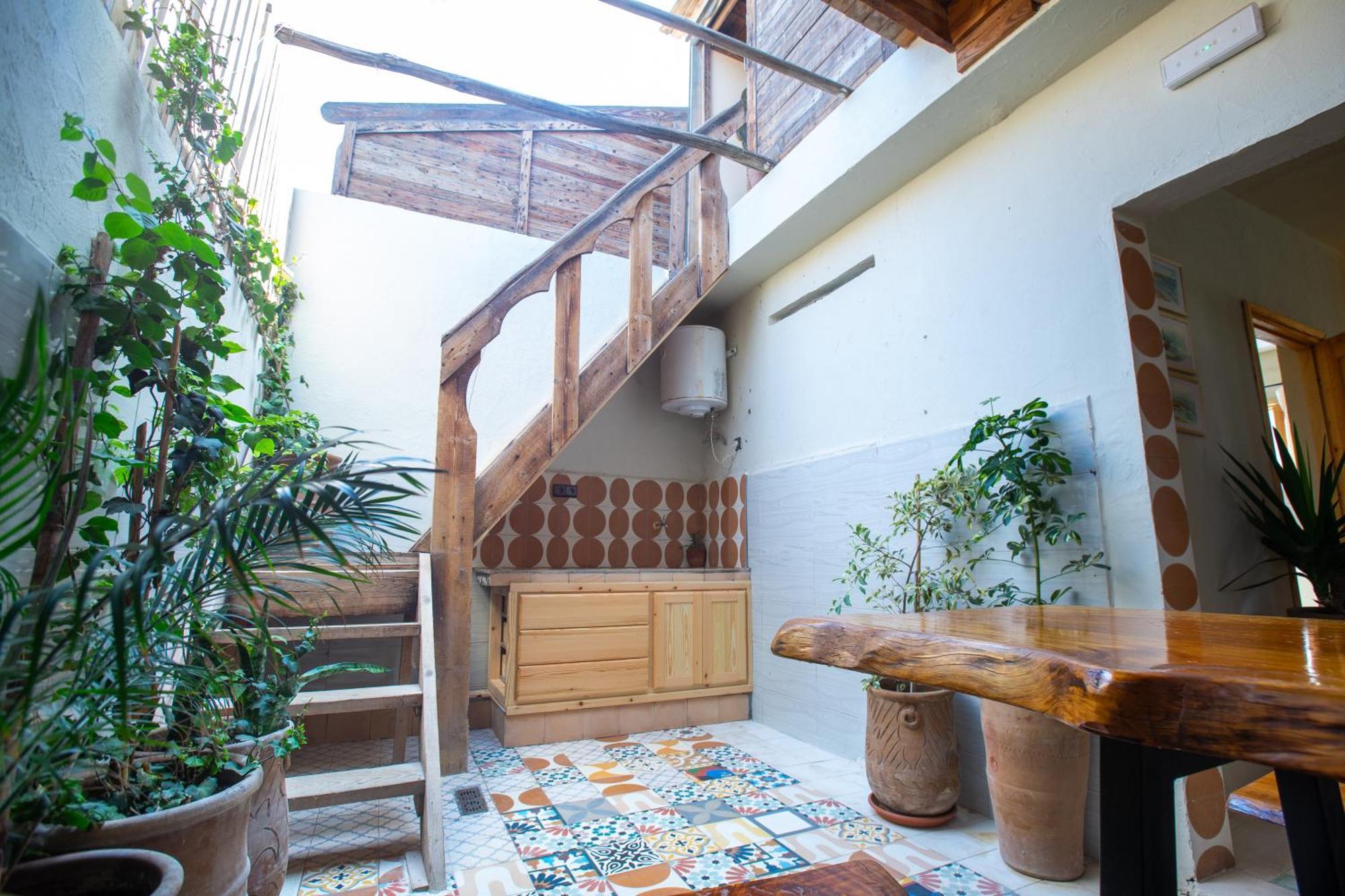 Anza Surfhouse