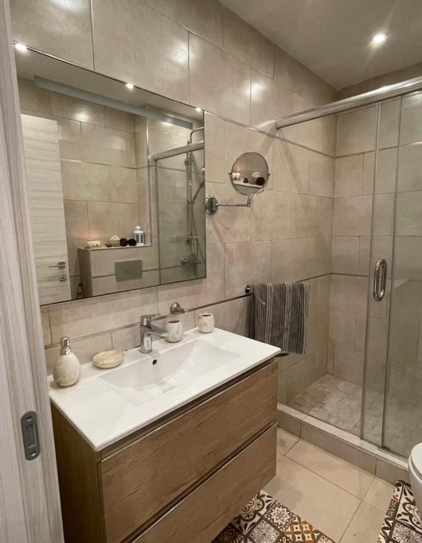 Confort Et Elegance *