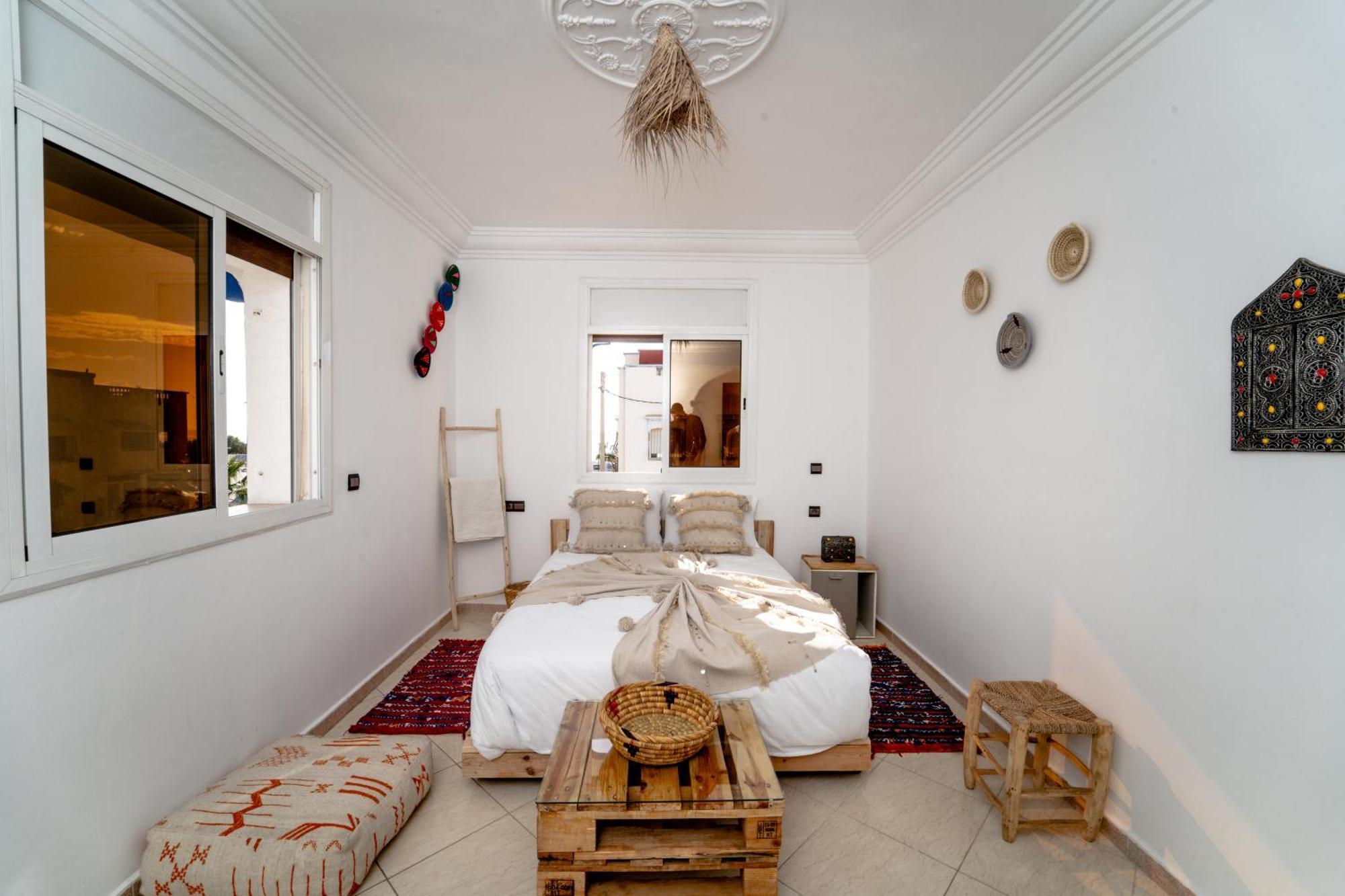 Tigmi Ossmon Hostel *