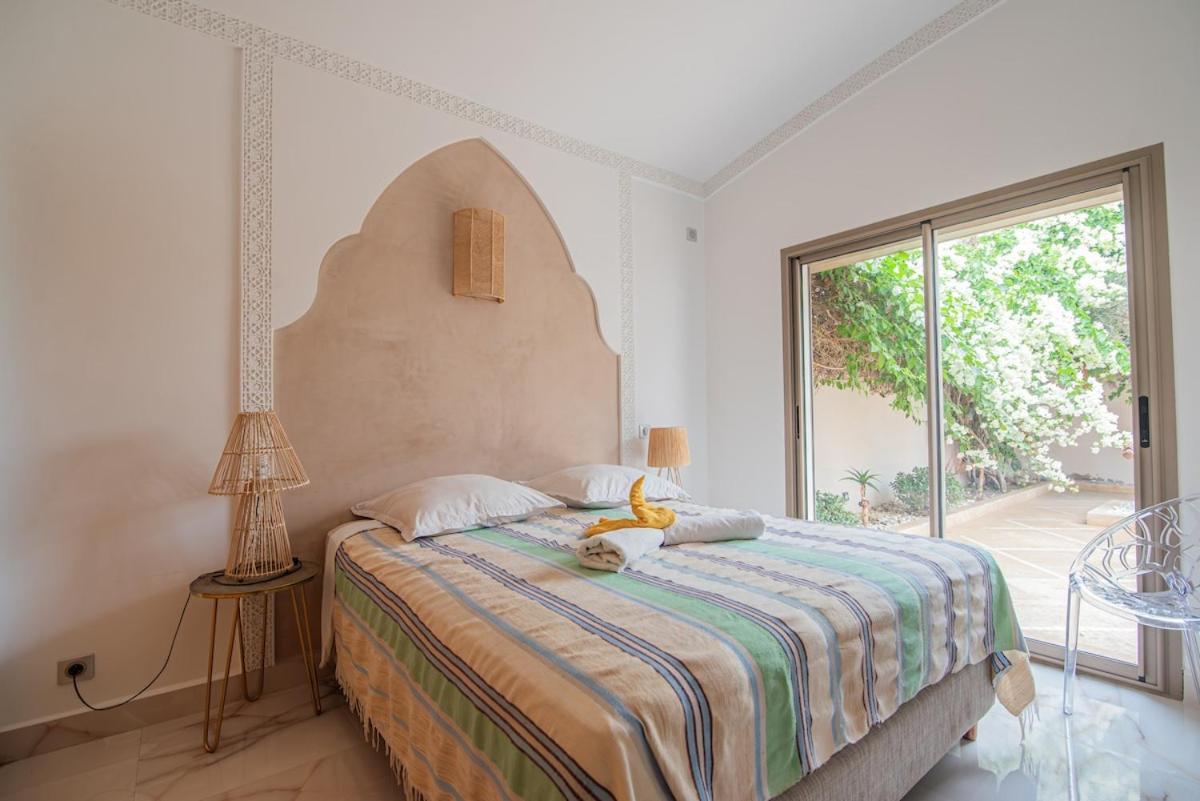 Villa Avec Piscine Chauffee A Seulement 10min De La ! Agadir