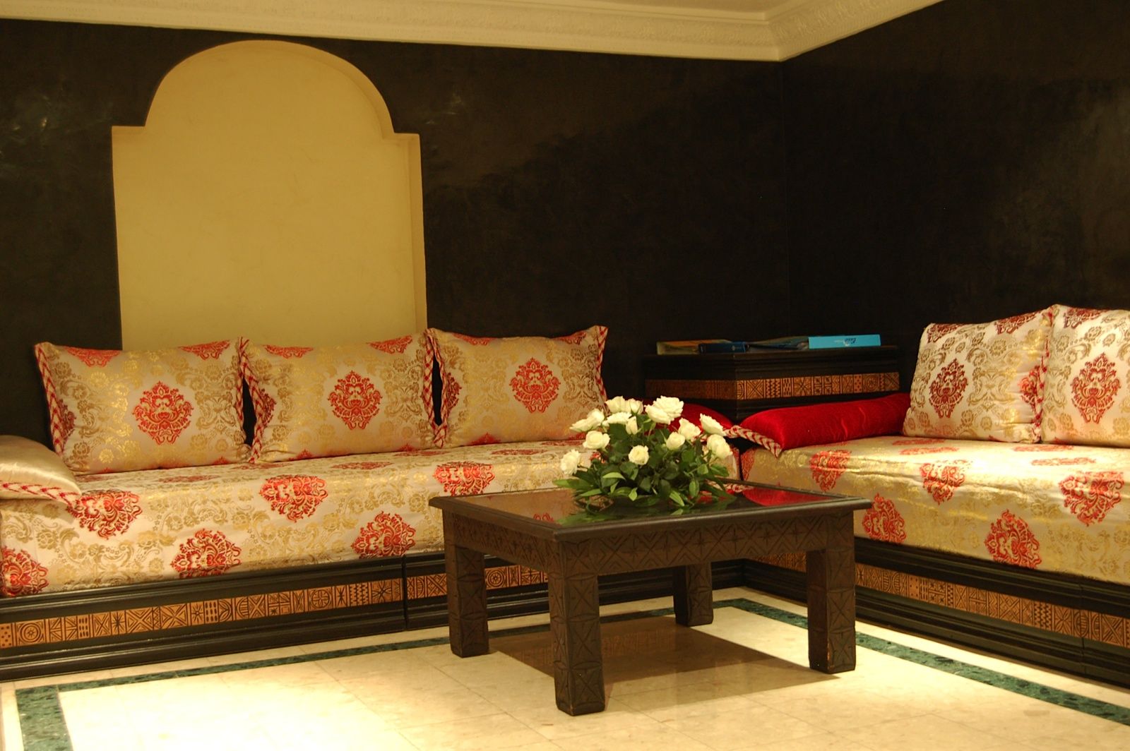 Anezi 3*